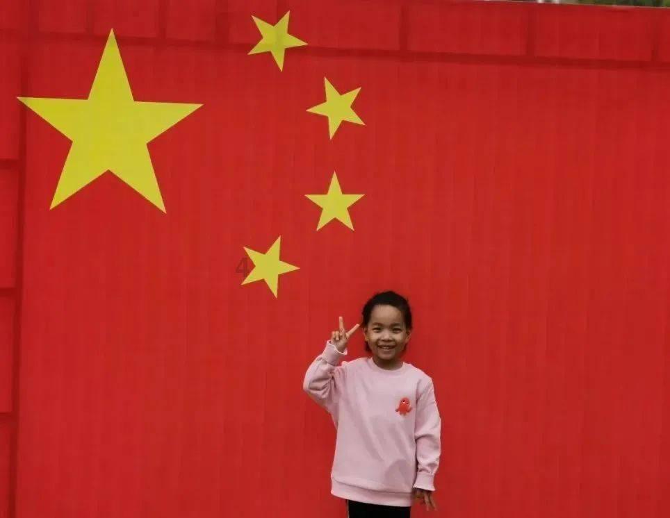 面对身体残疾的男友，应该如何选择？游戏画面