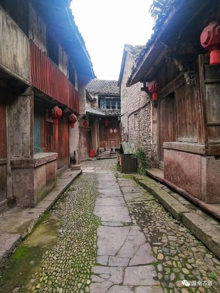 首个石油石化职称自主评委会在津成立