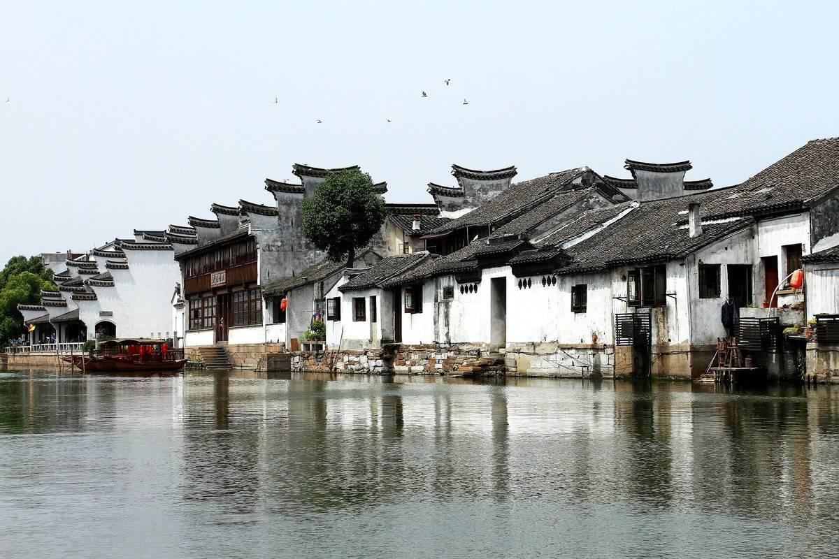 军训可以锻炼自己的毅力吗?-智能问答网页,解答你的疑惑